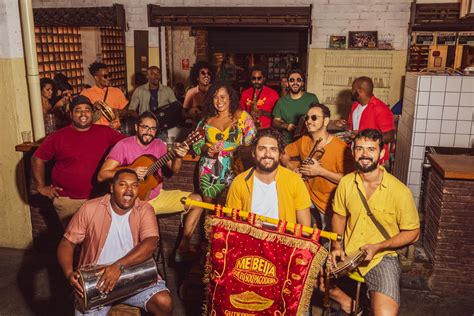 Me Beija Que Eu Sou Rei do Funk: Uma Odisseia Rítmica Através da Trama Histórica de um Gênero Musical Brasileiro Explosivo